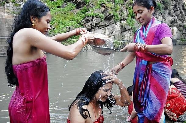 Desi MILFs hidden image #105805254