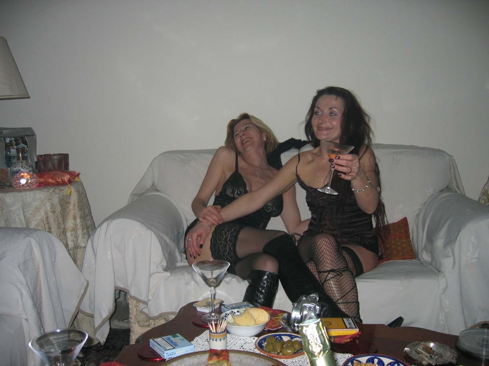 Ihre Mutter milf dumme Hure ist eine exponierte Webwhore cumslut
 #99064590