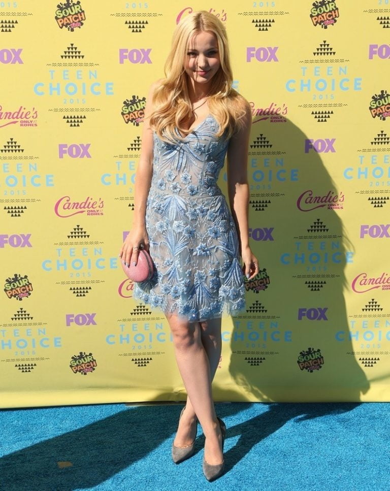 Dove Cameron #104181944