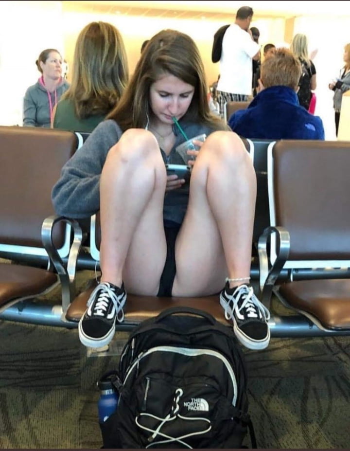 Random chicks 87
 #80778551