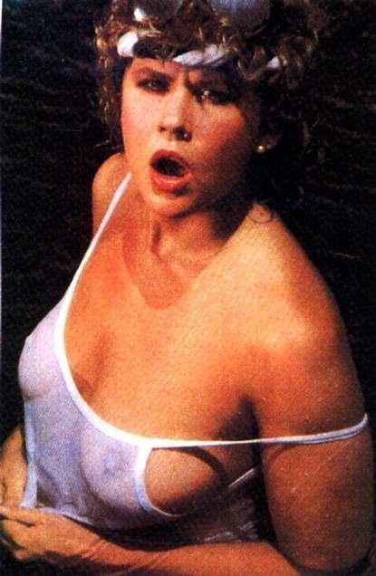 Linda blair
 #96981587