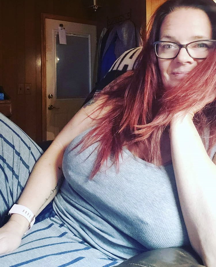 Braless milfs
 #100843701