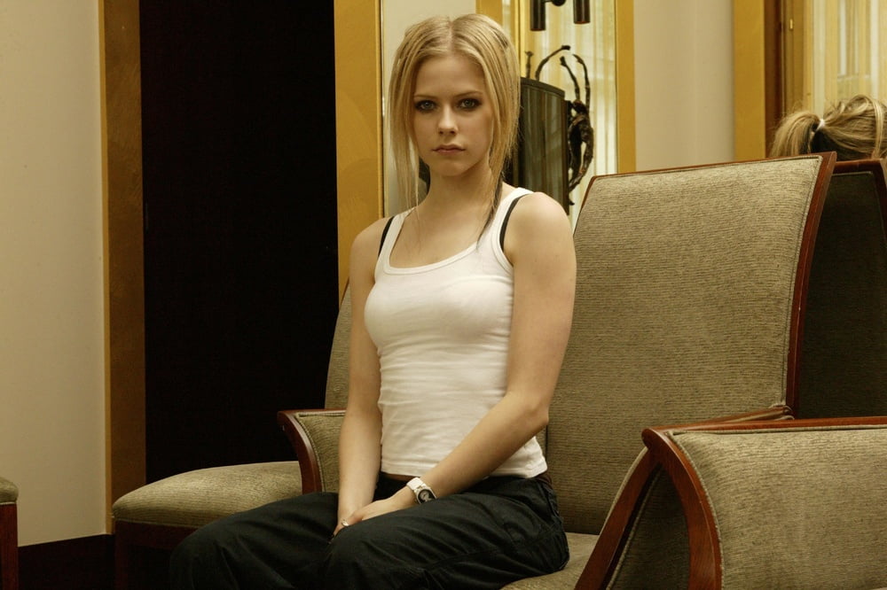 Avril Lavigne #89565682