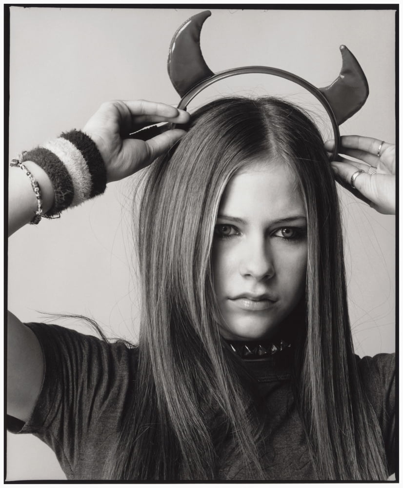 Avril Lavigne #89565692