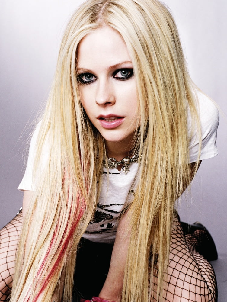 Avril Lavigne #89565759