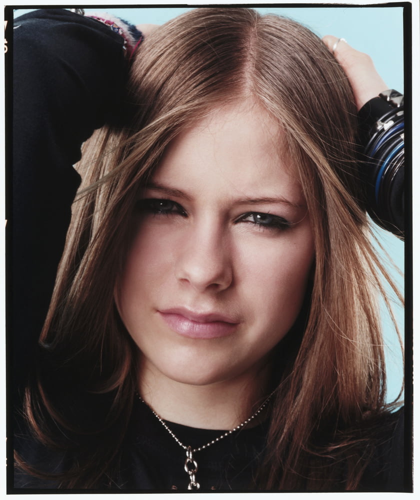 Avril Lavigne #89565761