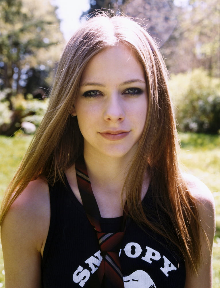 Avril lavigne
 #89565765