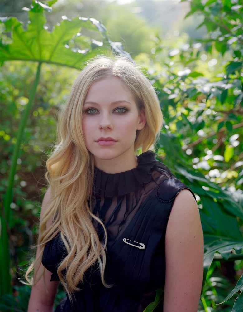 Avril Lavigne #89565769