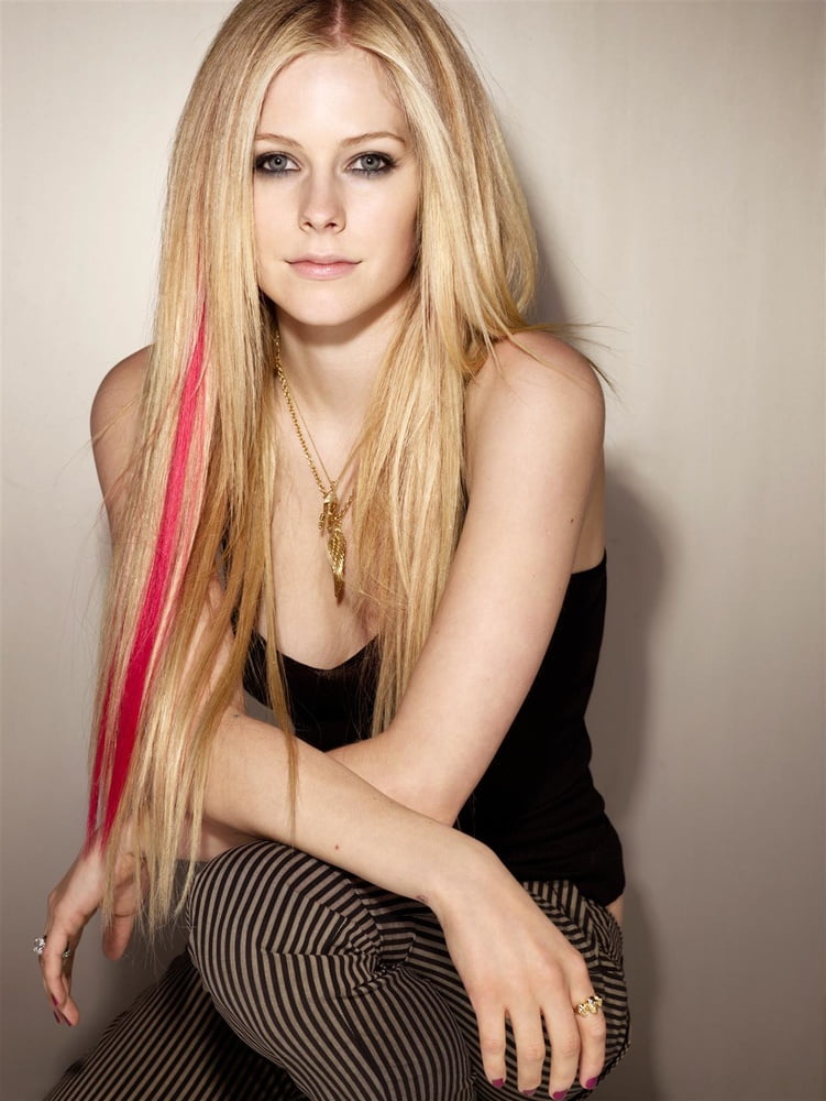 Avril Lavigne #89565784