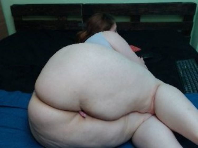 Abuelas culonas y putas
 #99514650