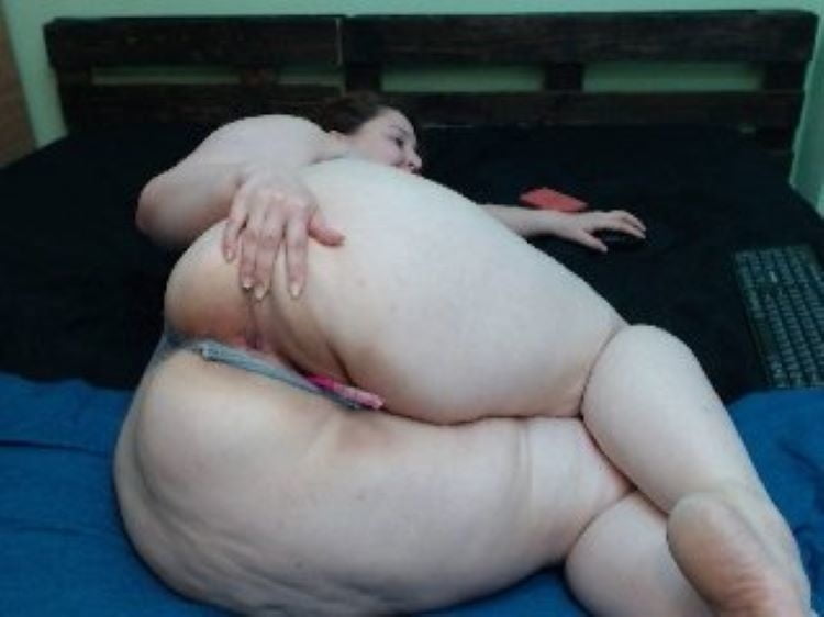 Abuelas culonas y putas
 #99514653