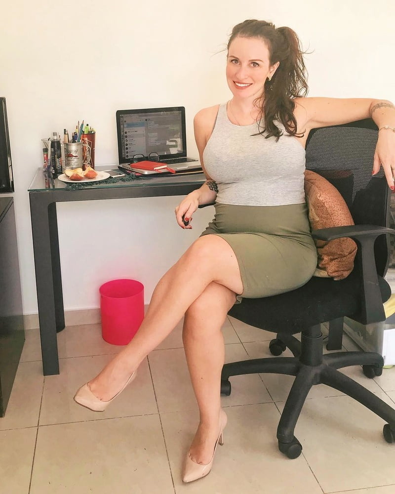 Nicht nackt
 #92661159