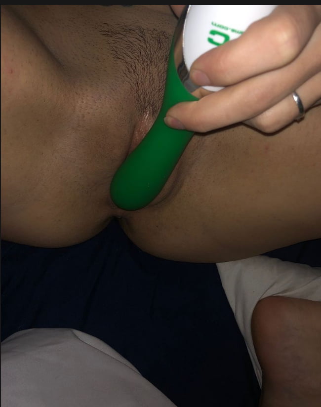 Otra puta rubia de carretera
 #88004122