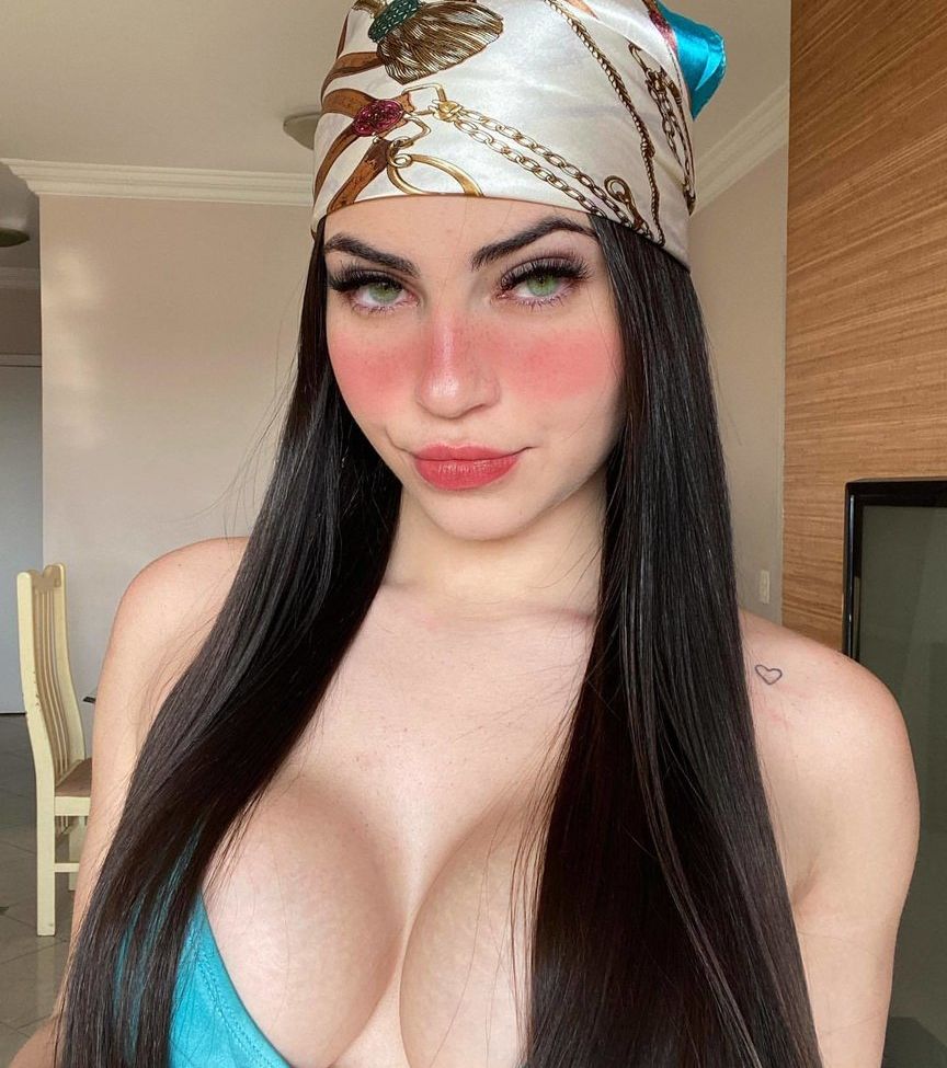 BSN_Duarte desnuda #108619432