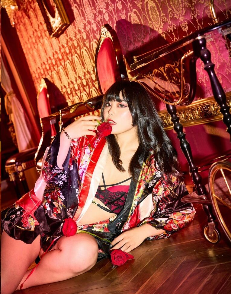 WomenJoshi nackt #109756322