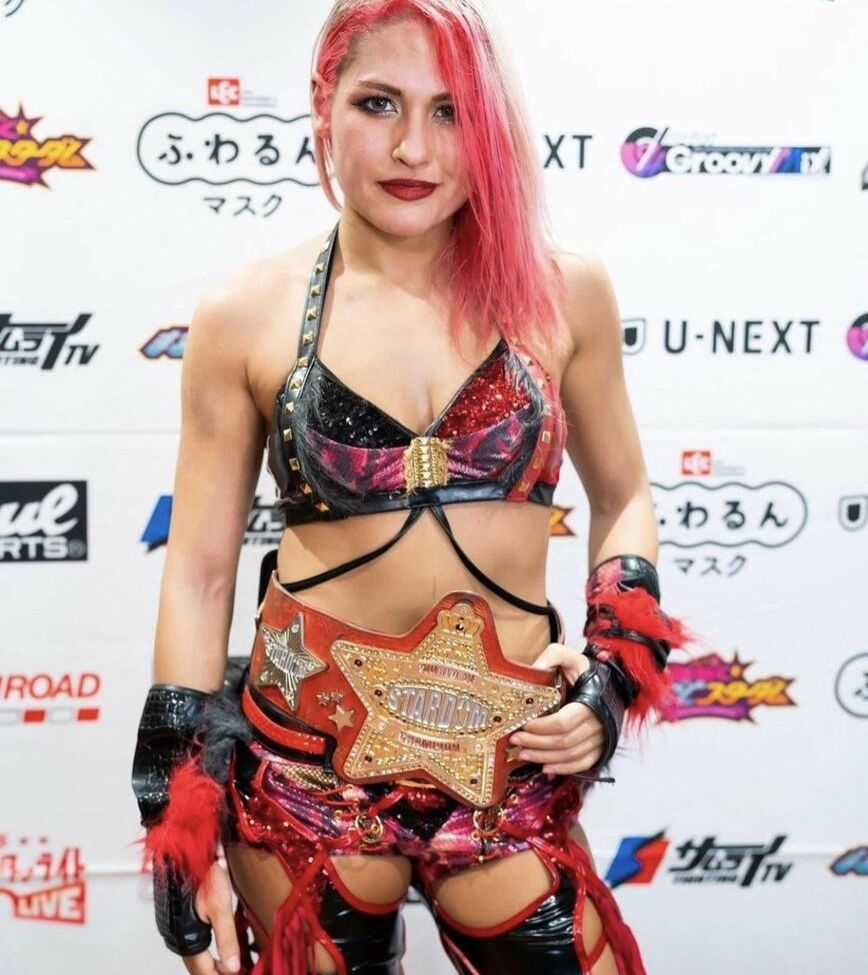 WomenJoshi nackt #109756441