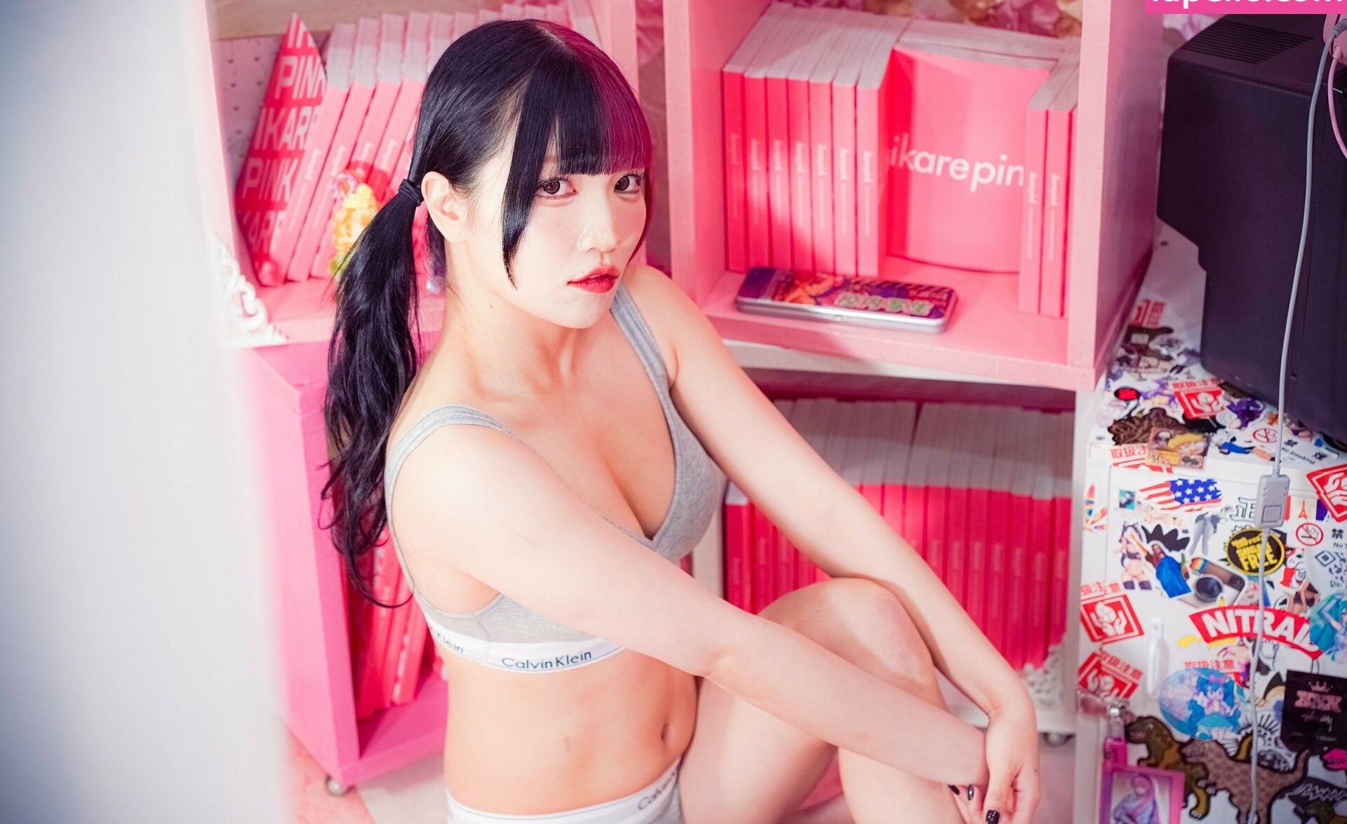 WomenJoshi nackt #109756594