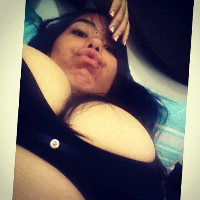 Putita tetona
 #88149237