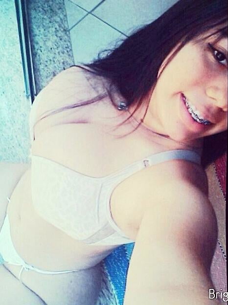 Putita tetona
 #88149429