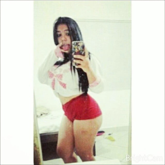 Putita tetona
 #88149468