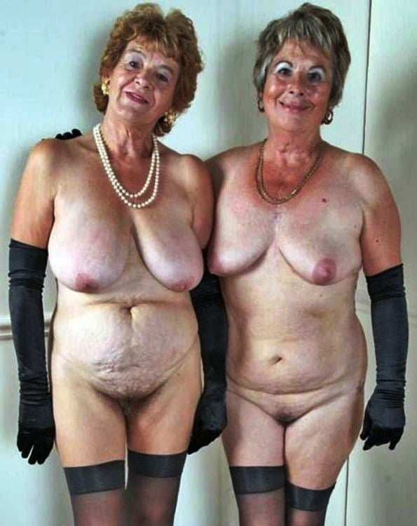 熟女とおばさん 487
 #88421040