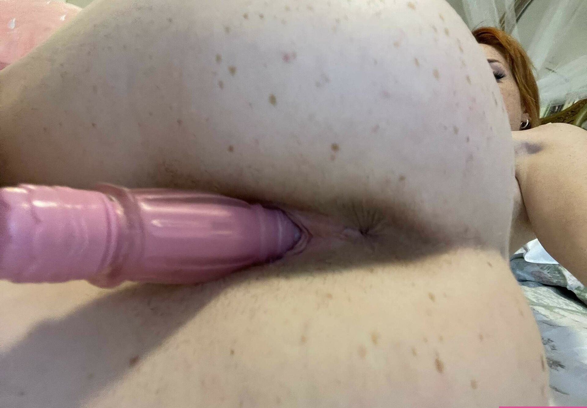 Speckledkitten desnuda #109826531