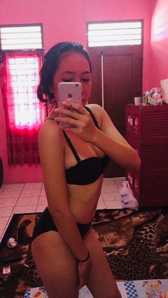 Hot selfies 3
 #93739129