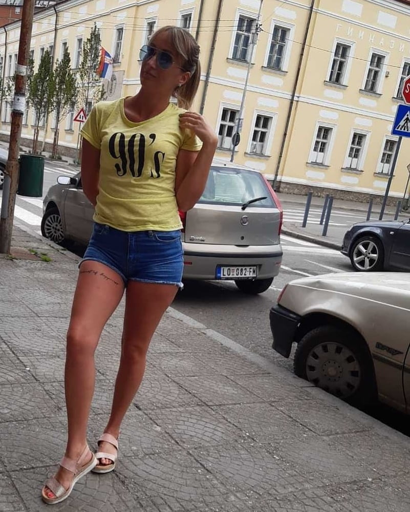 Serbe belle maman blonde maigre tanja jakovljevic
 #93110092