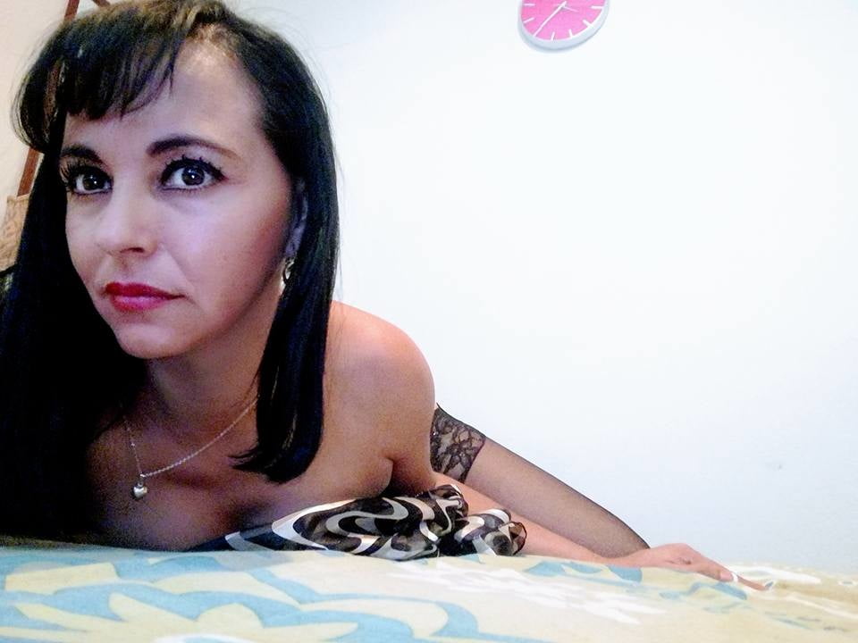 Facebook Milfs #87786836