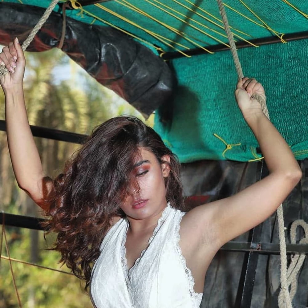 Armpits I Want To Lick 38 #87950371