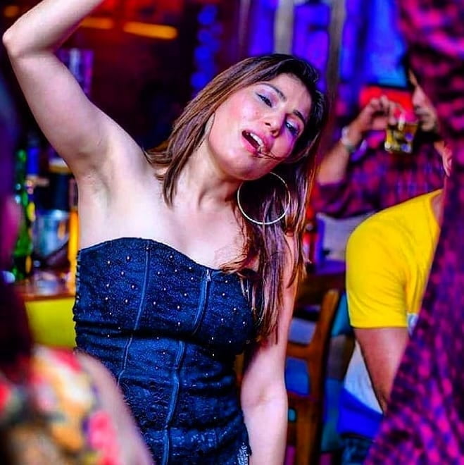 Armpits I Want To Lick 38 #87950574