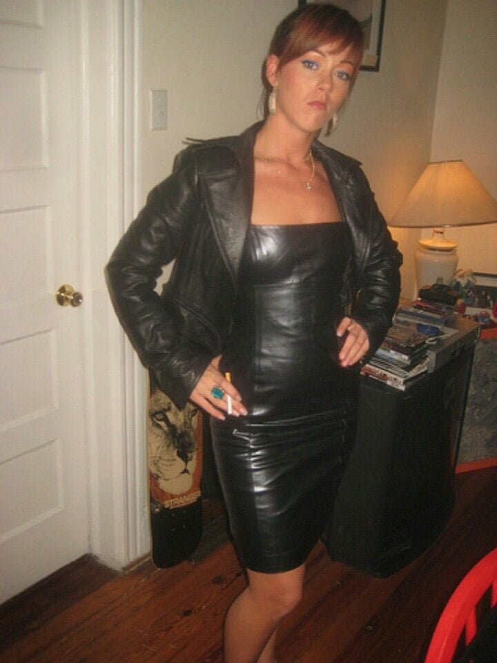 woman in leather #99917160