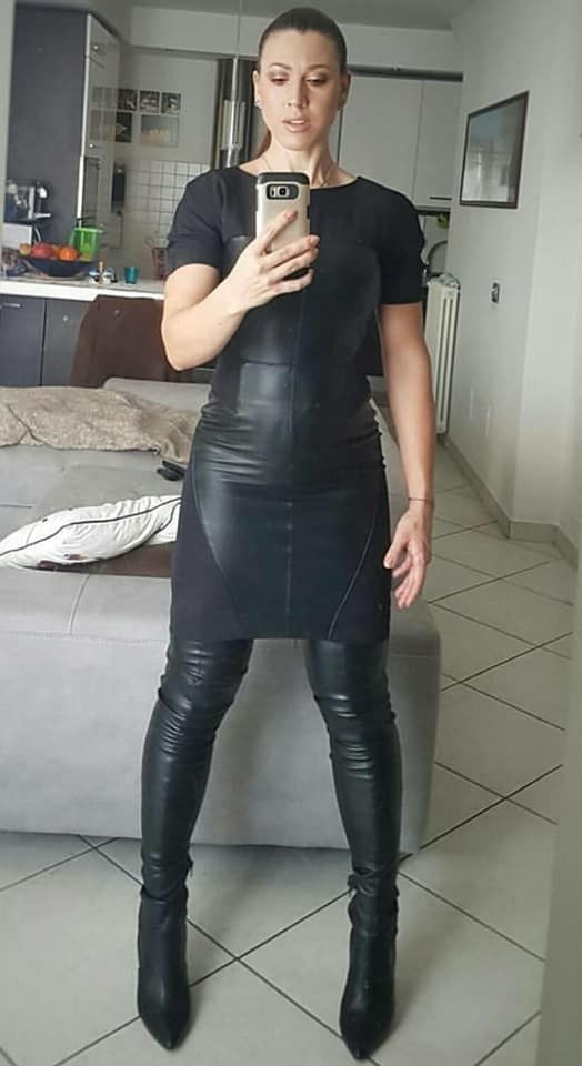 woman in leather #99917335