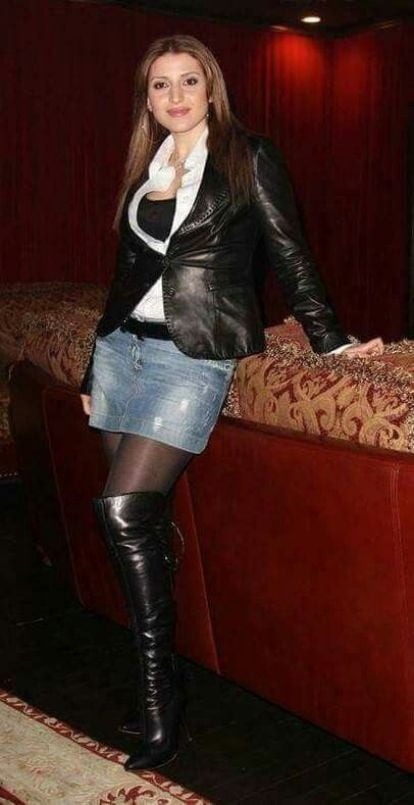 woman in leather #99917368