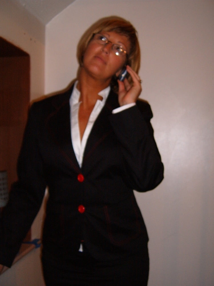 mature amamteur 09061 #105639924