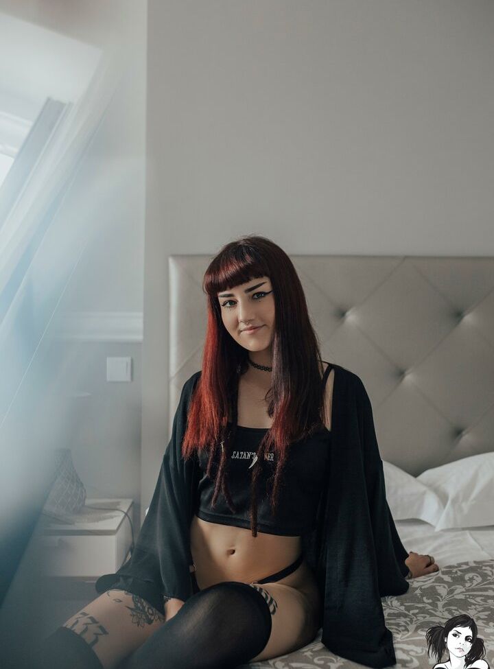 Lunathefairyy desnuda #108132263