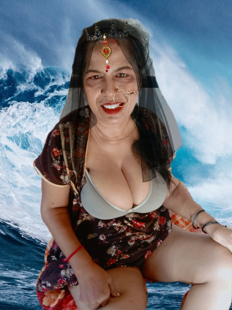 Meena bhabhi ki sexy chuchi dudh bhari
 #98438639