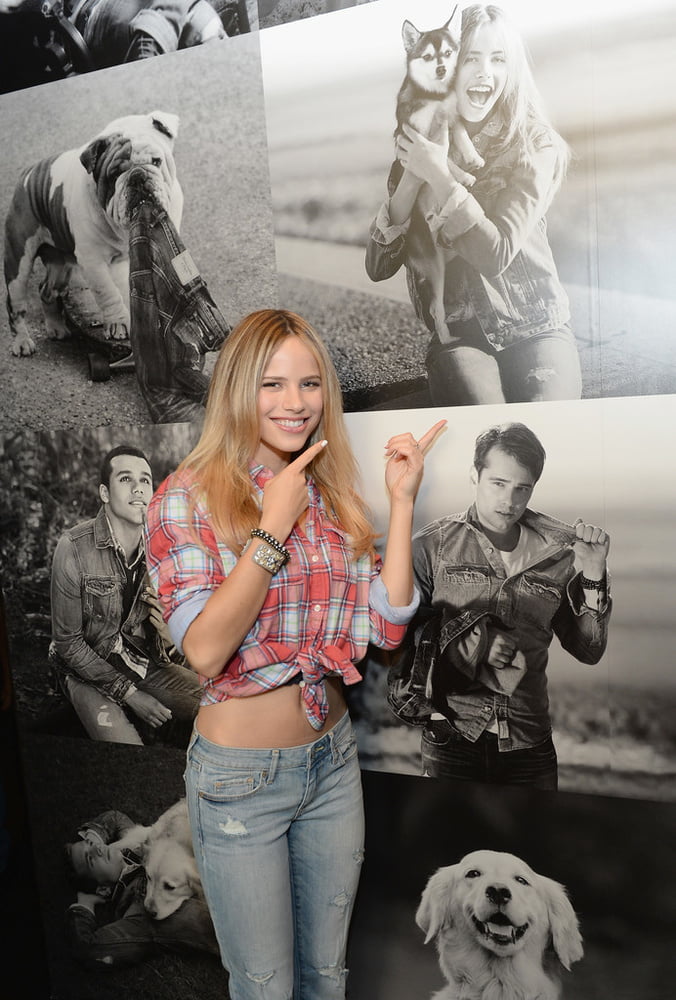 Halston sage
 #106201353