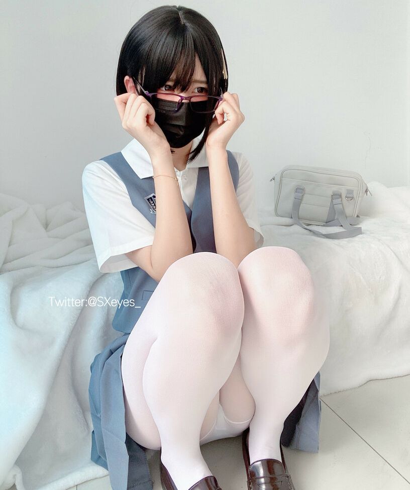 Sxeyes_ desnuda #108252571