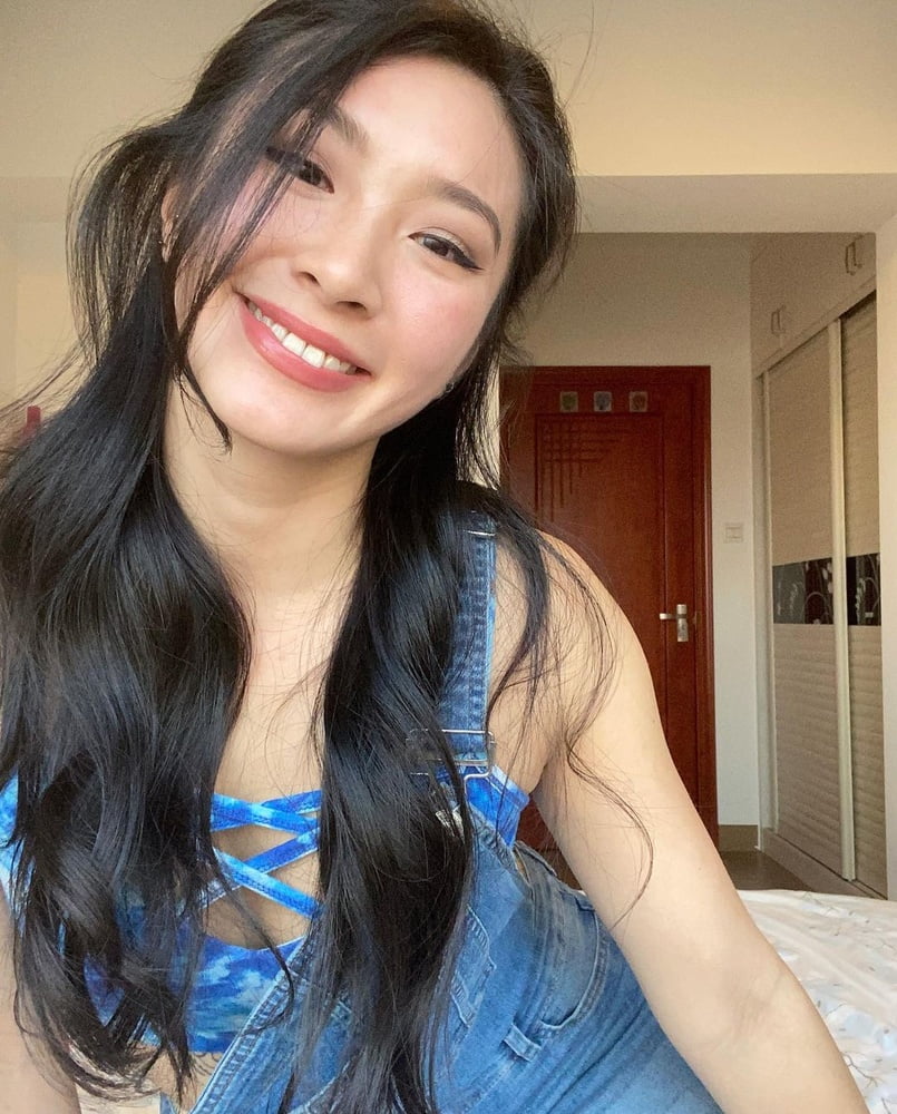 Asiatische Mädchen
 #105245610