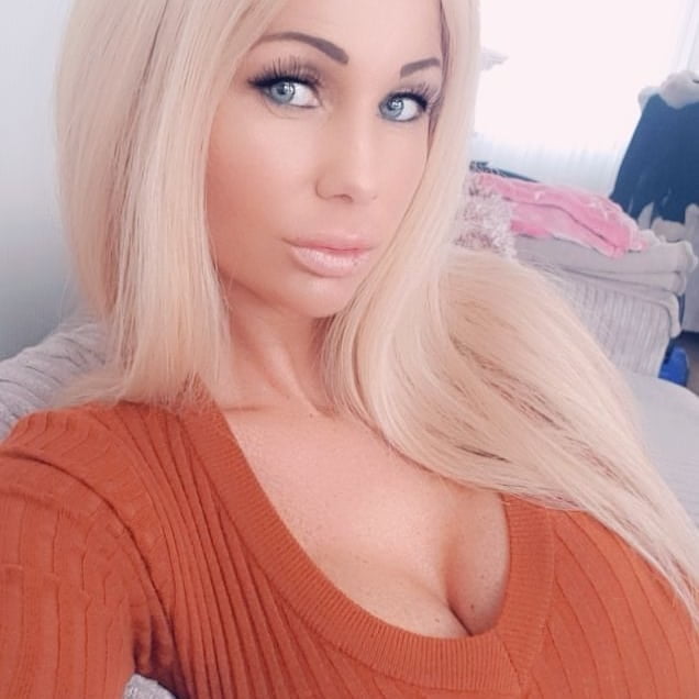 Dutch barbie girl with huge boobs #96258207