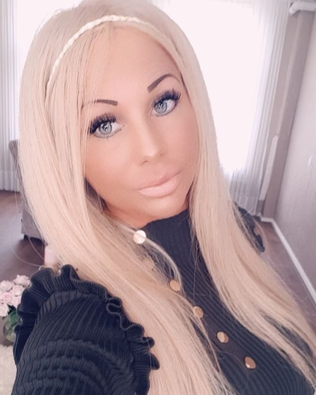 Dutch barbie girl with huge boobs #96258293