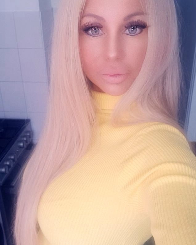 Dutch barbie girl with huge boobs #96258369