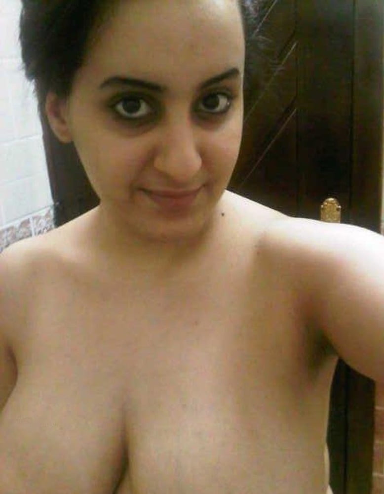 Muslim paki mature hijab whore - big boobs big ass milf
 #81707232