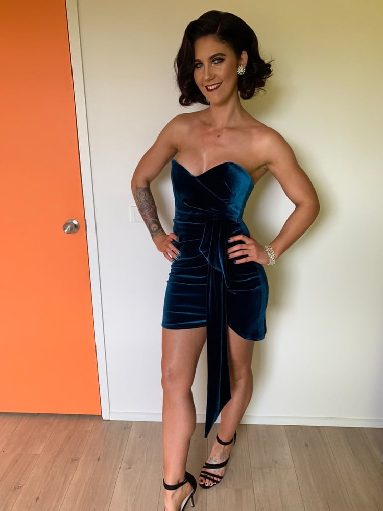 Exposed Wives 14 #94272018