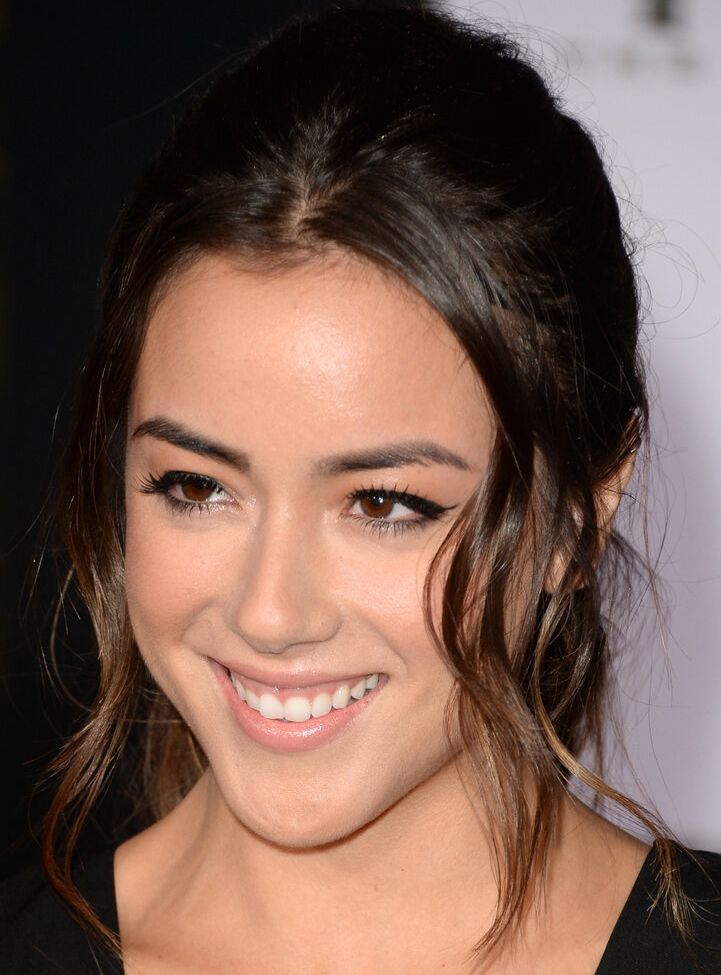 Chloe Bennet nackt #108870729