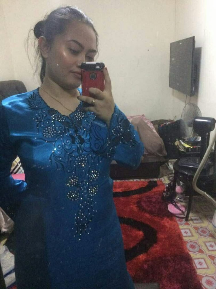 Makcik Putih Gebu Tetek Besar #103100562