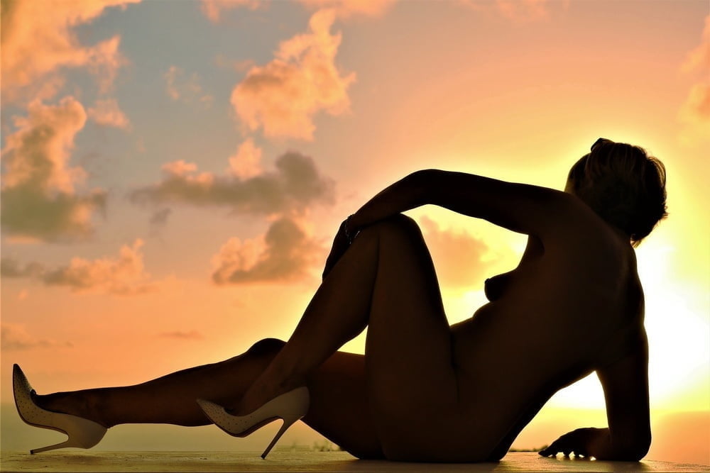 Impresionantemente hermosa
 #97471433