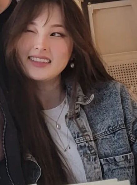 Tinakitten desnuda #108171274