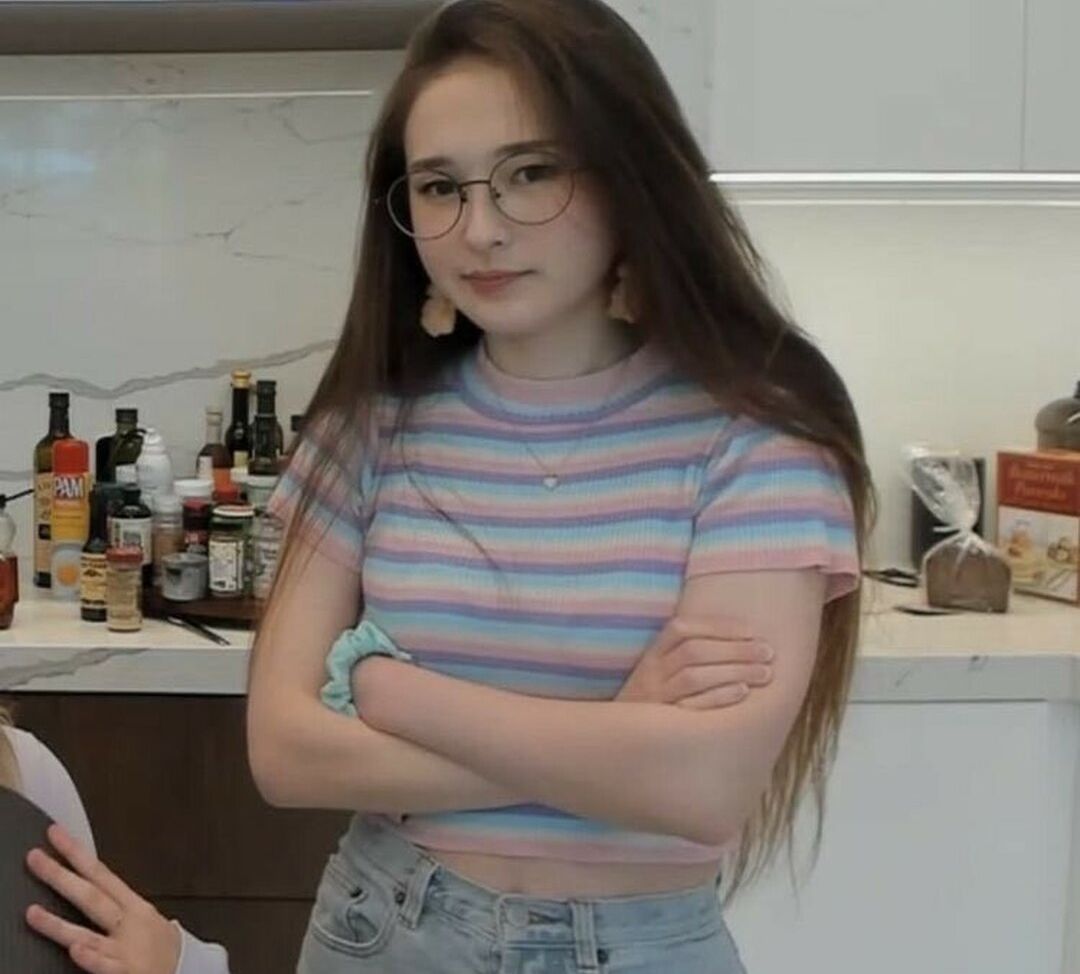 Tinakitten desnuda #108171331